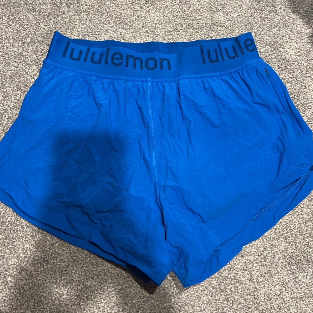 Lululemon size 8